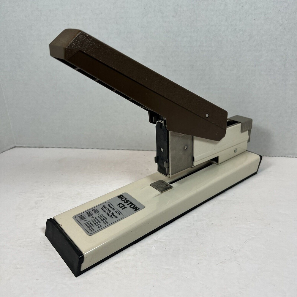 VTG BOSTON 131 HEAVY DUTY COMMERCIAL STAPLER 100 SHEET CAPACITY 73131 made USA